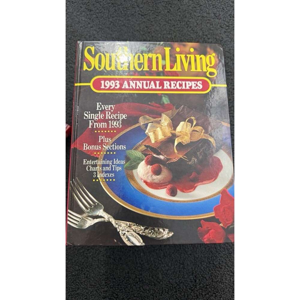 Southern Living, 1993 Annual Recipes by Southern Living Editors (1993,...